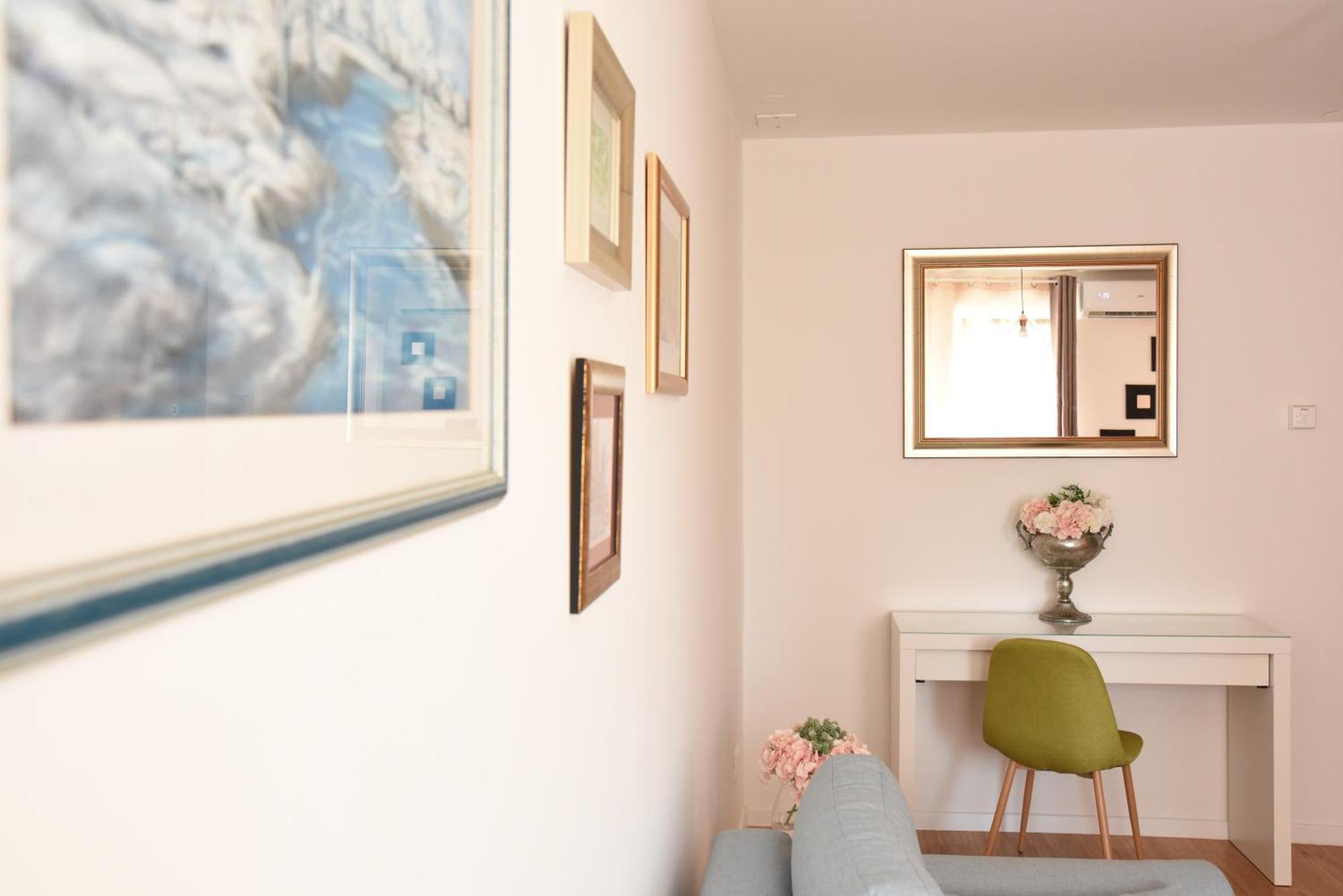 Mary'S Apartment - With Free Parking 萨格勒布 外观 照片